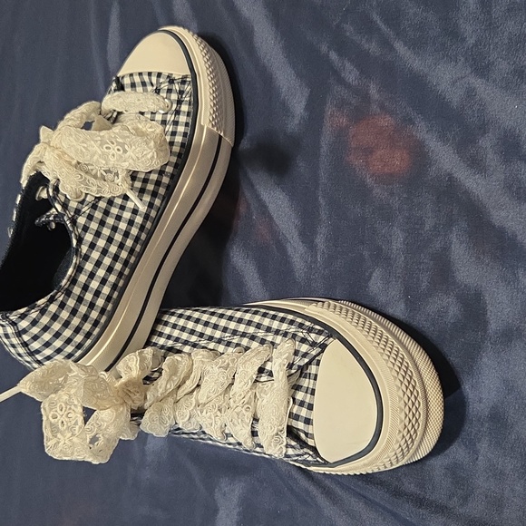 Converse Women's Navy Gingham Sneakers - Picture 9 of 12